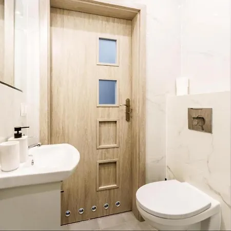 Niebieska Perla Apartment Grzybowo (West Pomeranian)